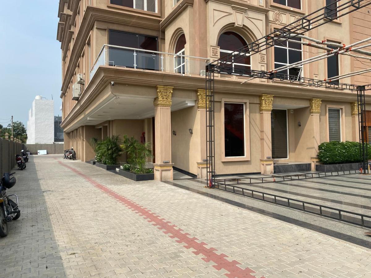Grand Heritage Hotel & Resort لوديانا المظهر الخارجي الصورة